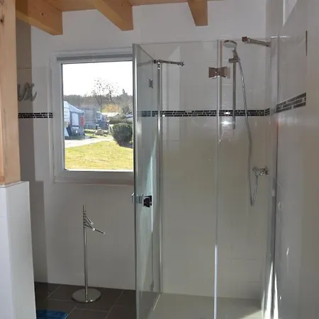 بيت للعطل Hm *